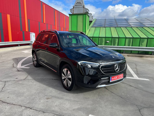 Mercedes-Benz EQB